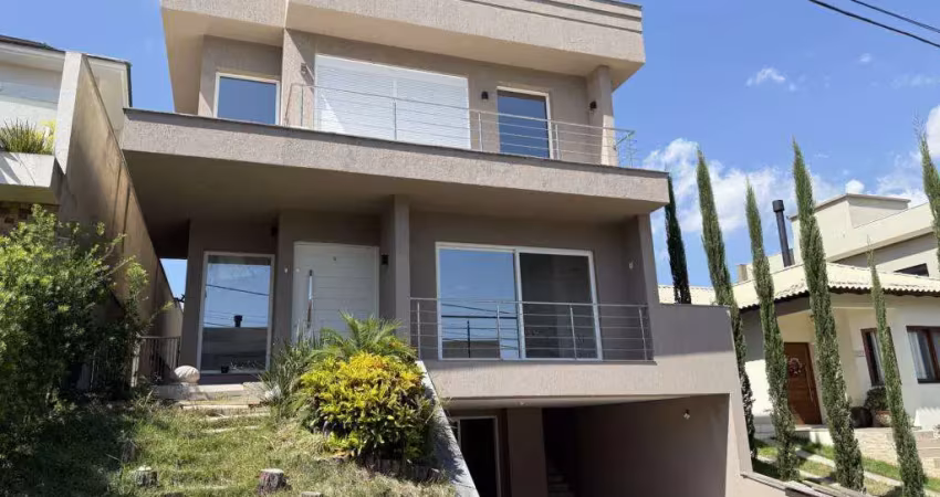 Casa de condomínio 3 dormitórios à venda no Bairro Condomínio Buena Vista com 303 m² de área privativa - 2 vagas de garagem
