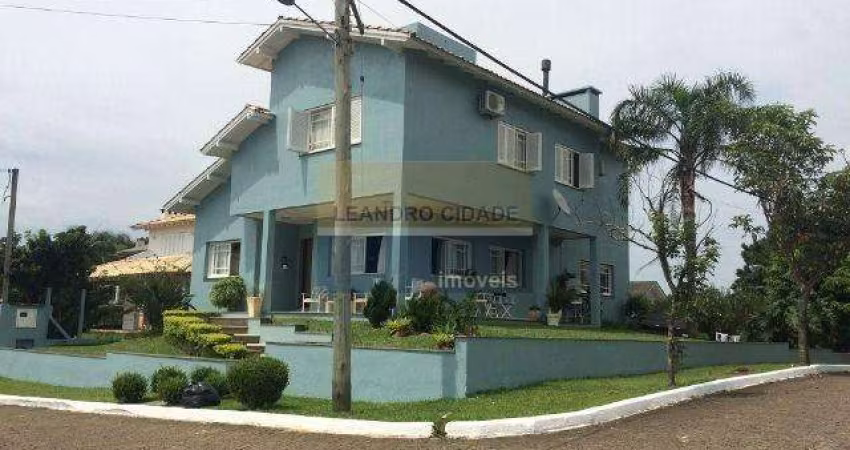 Casa de condomínio 5 dormitórios à venda no Bairro Condomínio Condado de Castella com 250 m² de área privativa - 4 vagas de garagem