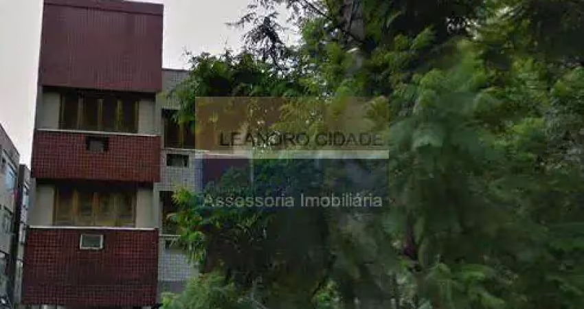 Apartamento 3 dormitórios à venda no Bairro Petrópolis com 128 m² de área privativa - 1 vaga de garagem
