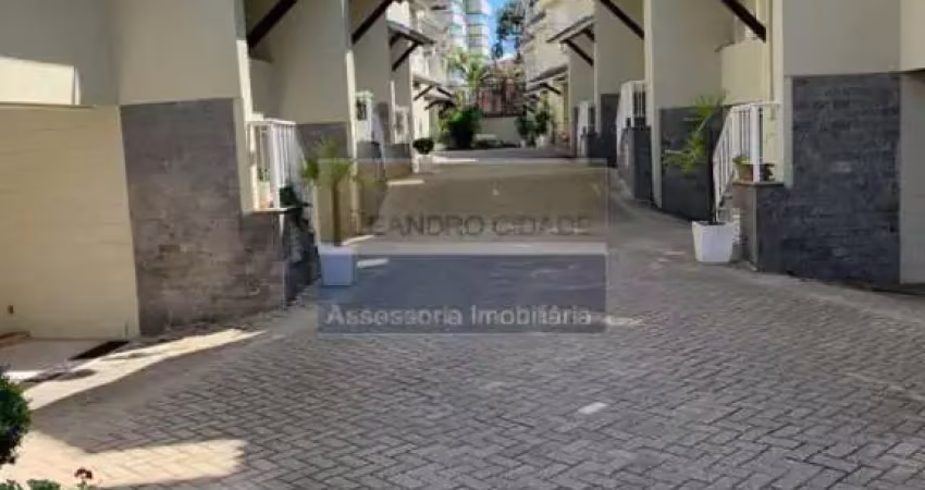 Casa de condomínio 3 dormitórios à venda no bairro vila jardim com 248 m² de área privativa - 2 vagas de garagem