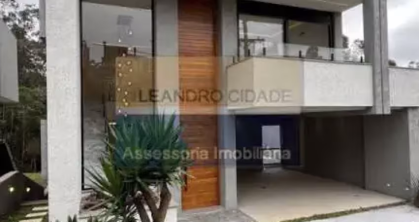 Casa de condomínio 3 dormitórios à venda no bairro condomínio buena vista com 215 m² de área privativa - 2 vagas de garagem