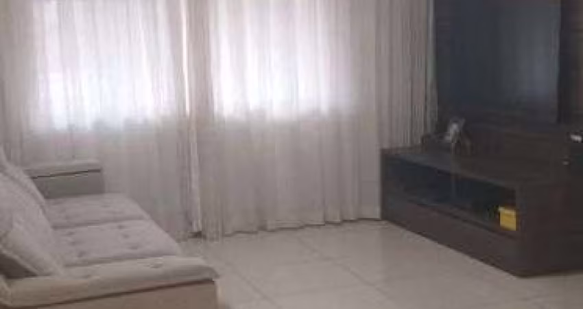 Sobrado com 3 dormitórios à venda, 176 m² por R$ 860.000,00 - Vila Apiaí - Santo André/SP