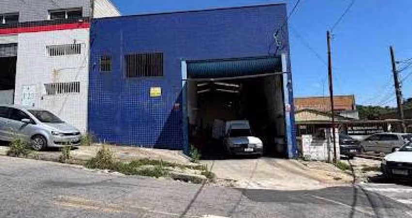 Galpão para alugar, 300 m² por R$ 7.401,00/mês - Vila Carlina - Mauá/SP