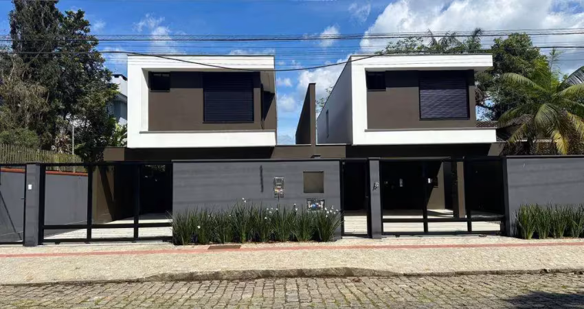 Sobrado geminado no saguaçú com 4 quartos para venda, 217 m²