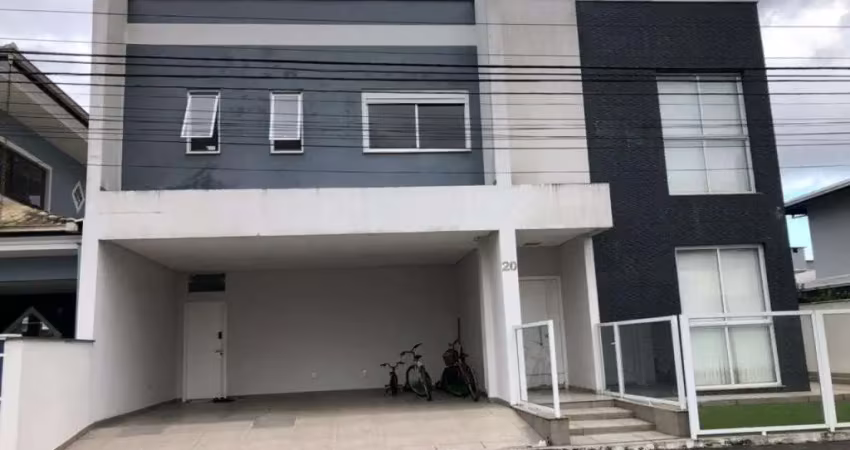 Casa em condomínio no vila nova com 4 quartos para venda, 196 m²