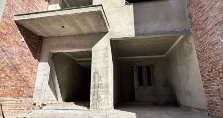 Sobrado geminado no itajuba com 3 quartos para venda, 101 m²