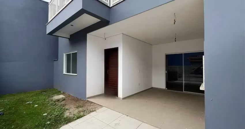 Sobrado com 3 suítes à venda, barra do saí - itapoá