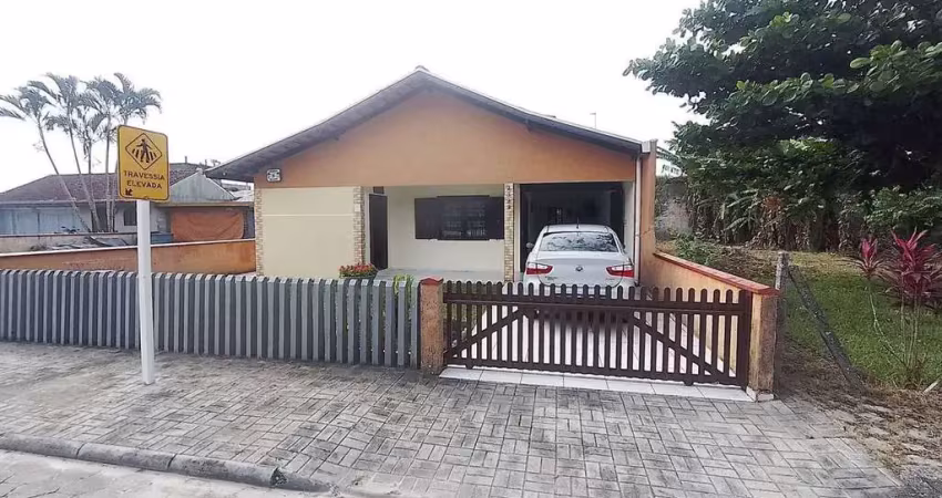 Casa com 4 dormitórios à venda, 162 m² por r$ 700.000,00 - brasília - itapoá sc