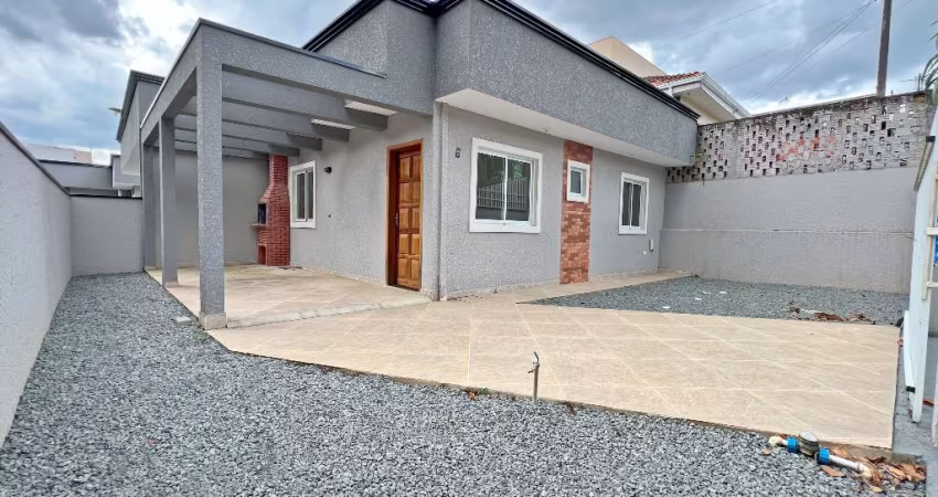 Casa 02 dormitórios a venda no bairro Colônia Rio Grande em São Jose dos Pinhais