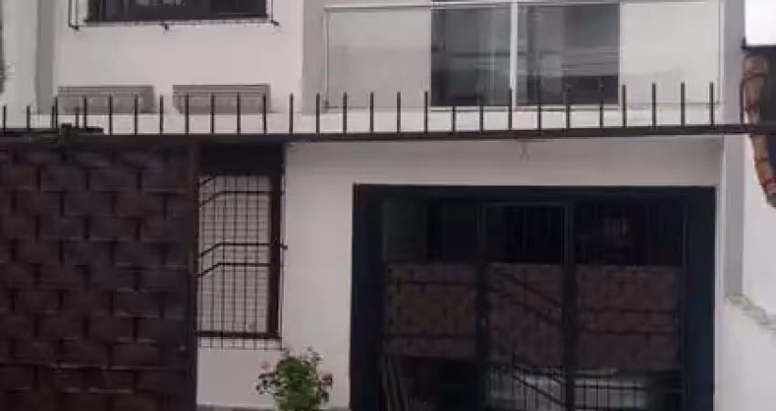 Casa 4d no bairro jardim leopoldina em porto alegre
