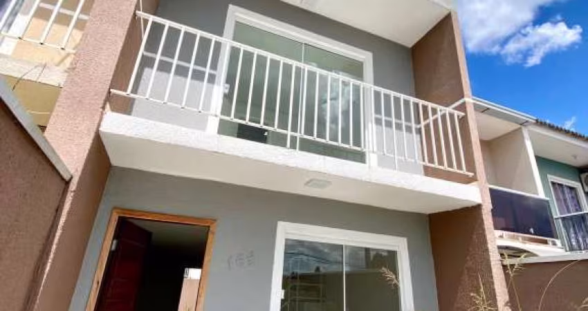 Sobrado 02 Quartos sendo um deles suíte - Próximo ao Borell