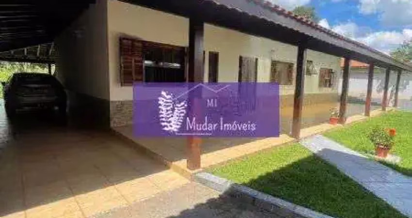 Linda chácara à venda - perfeita para seu lazer e conforto!