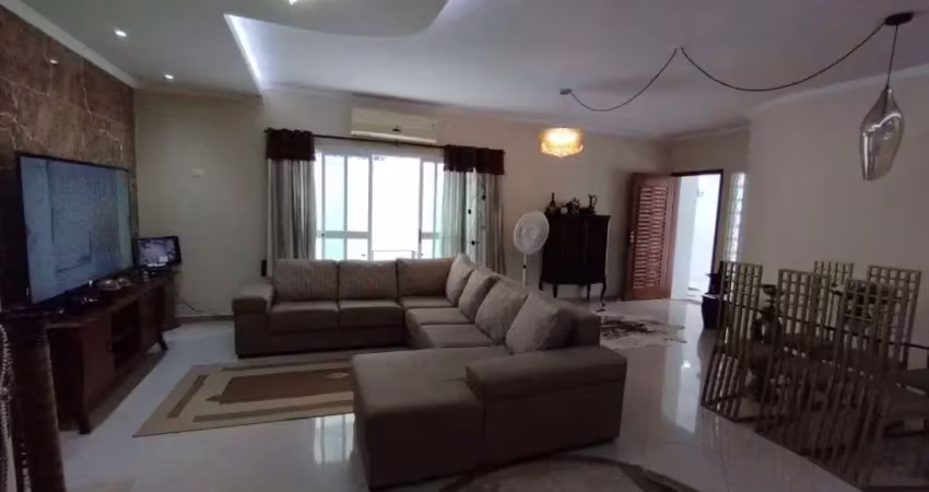 Casa com 3 dormitórios à venda, 236 m² por r$ 1.600.000,00 - campo grande - santos/sp
