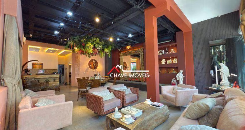Casa com 3 dormitórios à venda, 400 m² por R$ 4.870.000,00 - Pompéia - Santos/SP