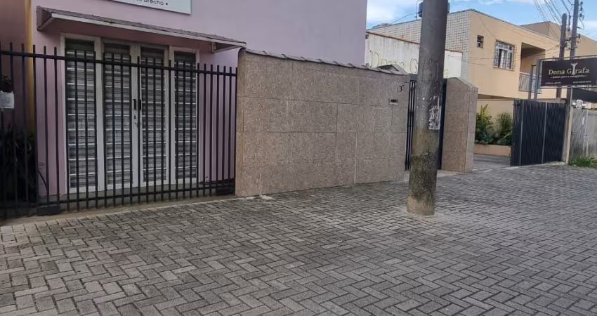 Imóvel em Àrea comercial à venda na Rua Agudos do   no Sítio Cercado, Curitiba,