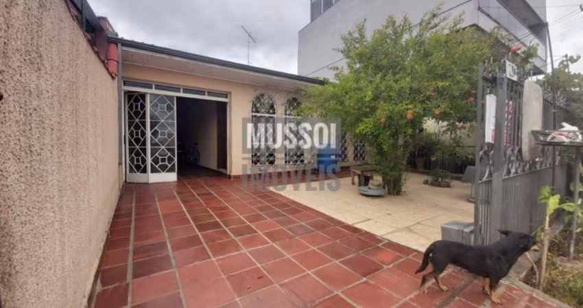Casa Com 3 Dormitórios no Sitio Cercado