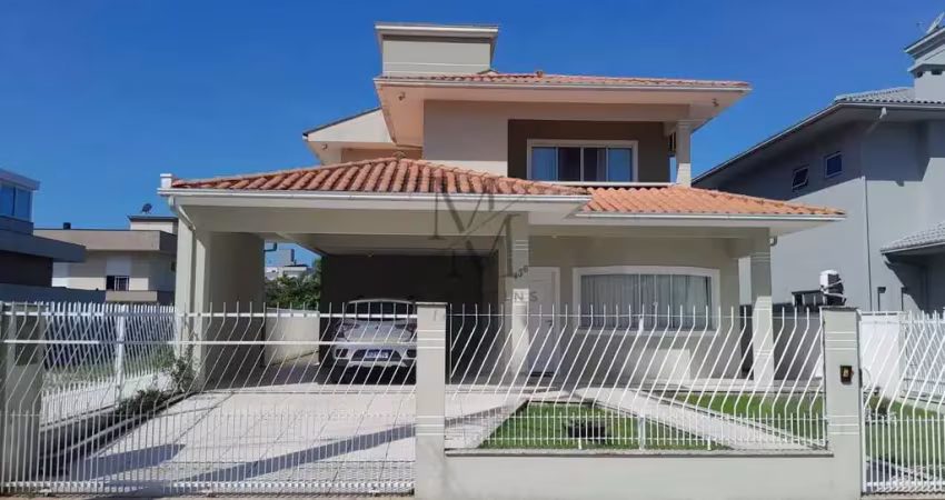 Casa Alto Padrão em Pedra Branca, Palhoça/SC