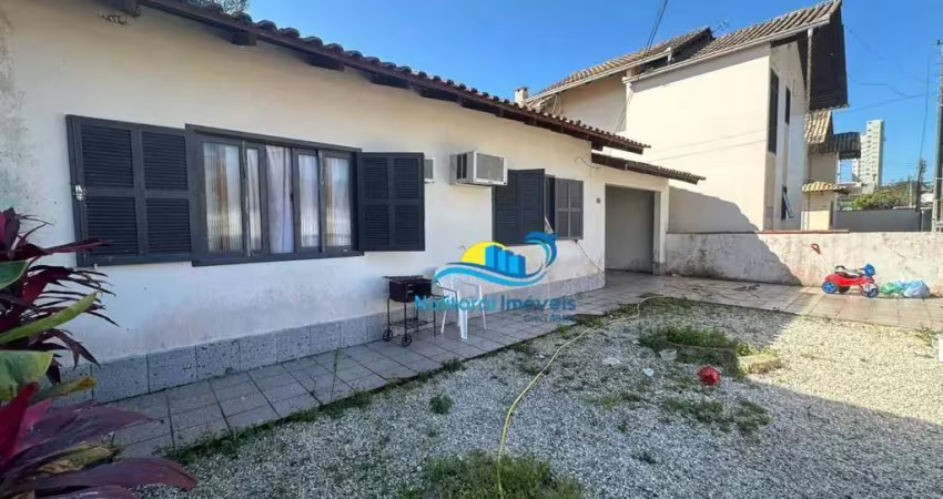 Casa com 3 quartos à venda no Centro, Balneário Piçarras 