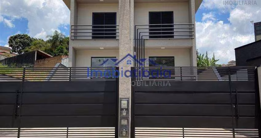 Sobrado à venda no Jd. do Lago em Atibaia - 170m²