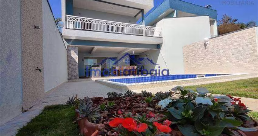 Casa à venda Jd. dos Pinheiros em Atibaia - 330m²