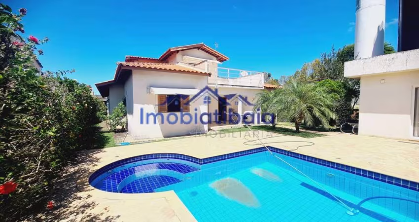 Casa à venda no Condomínio Figueira Garden - Atibaia - 633,23 m²
