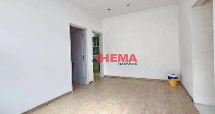 Apartamento com 2 dormitórios à venda, 68 m² por R$ 290.000,00 - Vila Matias - Santos/SP