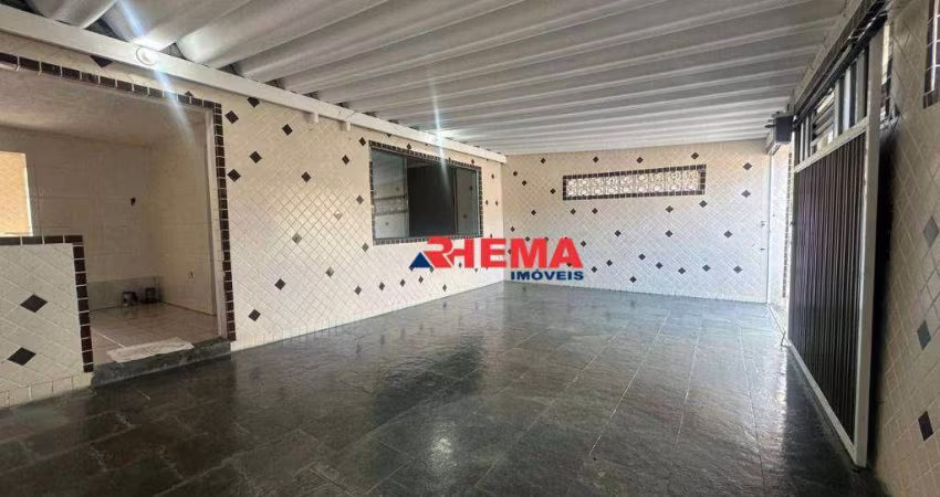 Casa com 3 dormitórios à venda, 200 m² por R$ 480.000,00 - Castelo - Santos/SP