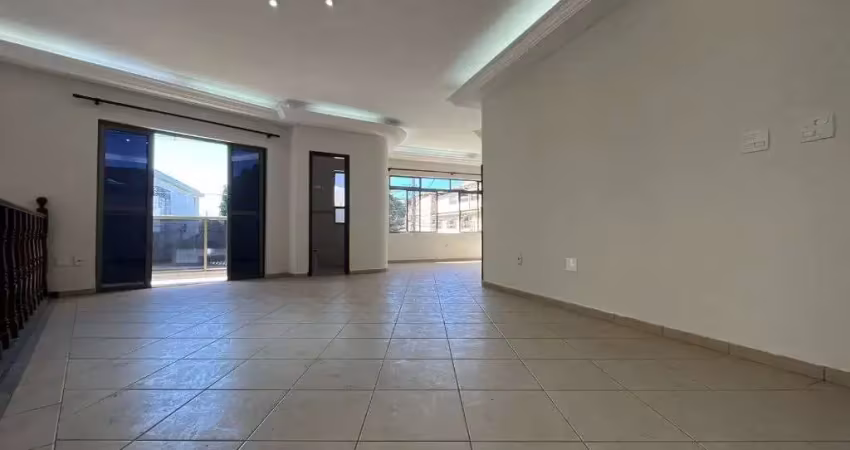 Sobrado com 3 dormitórios para alugar, 190 m² por r$ 6.200,02/ano - ponta da praia - santos/sp
