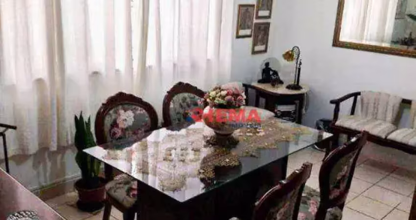 Apartamento com 2 dormitórios à venda, 62 m² por R$ 400.000,00 - Gonzaga - Santos/SP