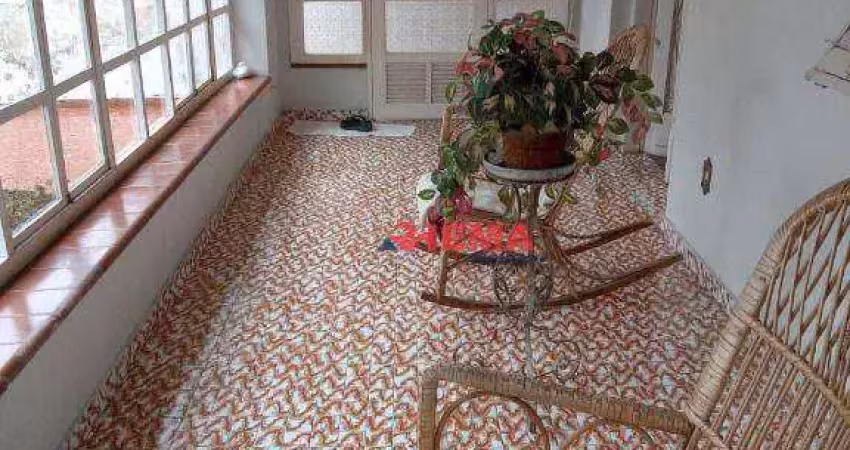 Casa com 2 dormitórios à venda, 275 m² por R$ 1.703.000,00 - Ponta da Praia - Santos/SP