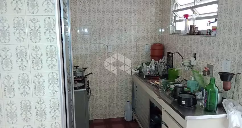 Casa com 2 quartos à venda na Nemésio Ramos Figueira, 472, Vila Pedra Branca, São Paulo