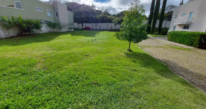 Proximo ao parque barigui terreno em condominio super exclusivo