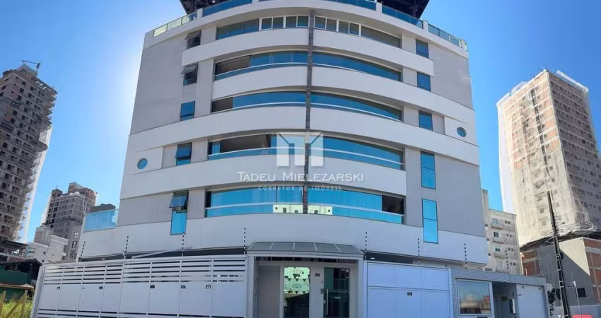 Apartamento Cobertura Triplex em Porto Belo/SC