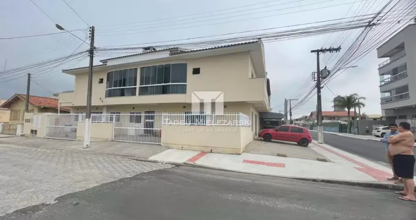 Casa com 2 quartos à venda no Balneário Perequê, Porto Belo 