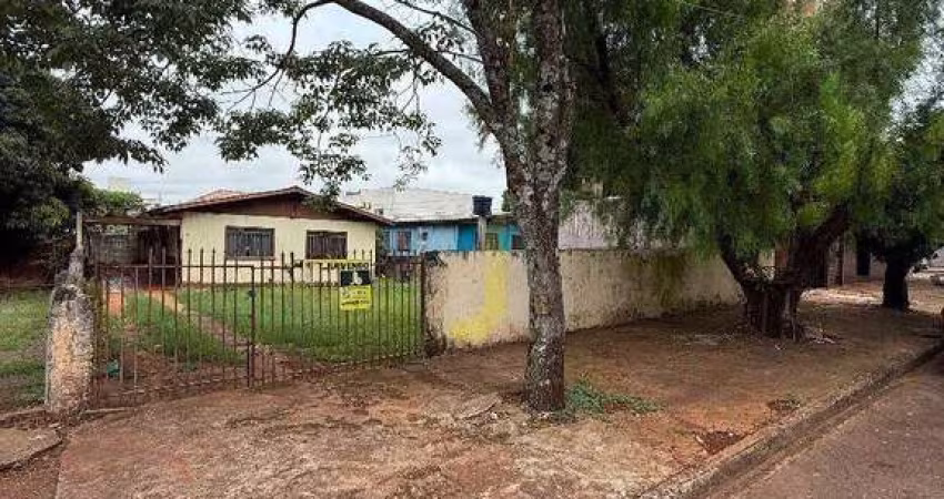 TERRENO ENTRE AS RUAS CUIABÁ E VITÓRIA