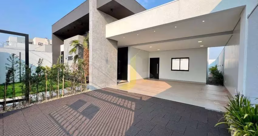 CASA MODERNA EM LOTE INTEIRO COM ENERGIA SOLAR