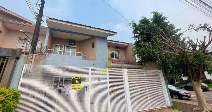 Sobrado com 3 dormitórios à venda, 142 m² por R$ 650.000,00 - São Cristóvão - Cascavel/PR