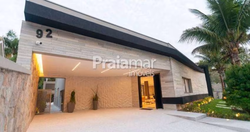 Casa Alto Padrão | 06 suítes | 08 vagas | 327m² | Riviera de São Lourenço | Litoral Norte