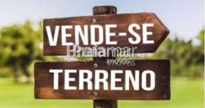 Terreno com 3.505 m2, na Biquinha em São Vicente/SP.