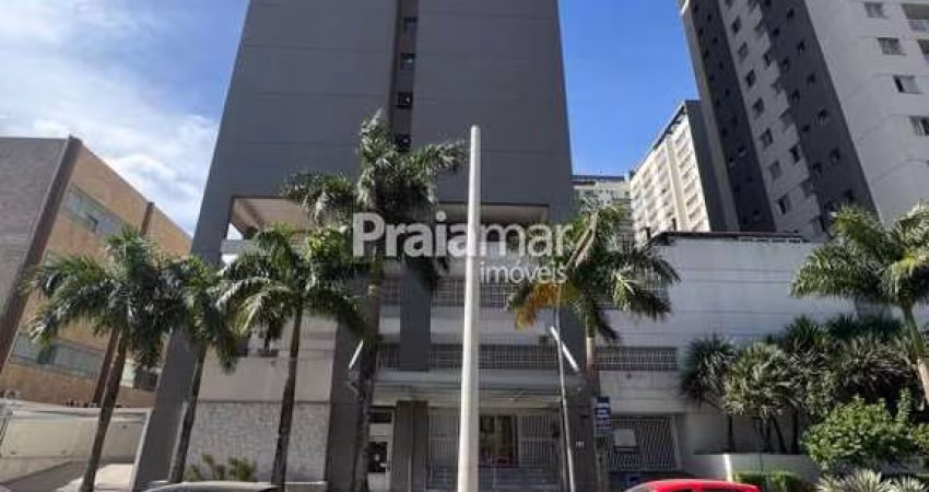 Sala Comercial com sacada.