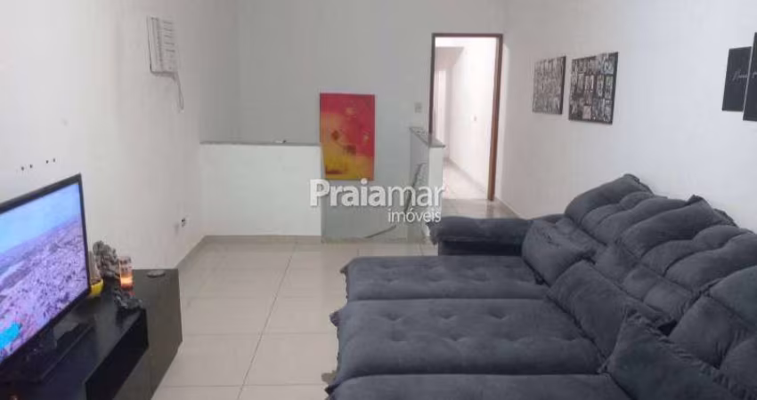 Casa em Condomínio à Venda em Cidade Náutica - 2 Dormitórios, Quintal e Garagem!