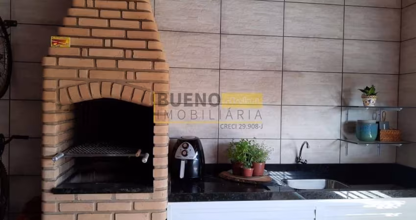 Linda casa com 3 dormitórios (01 suíte) à venda, 133 m² por R$ 562.000 - Parque Nova Carioba - Amer