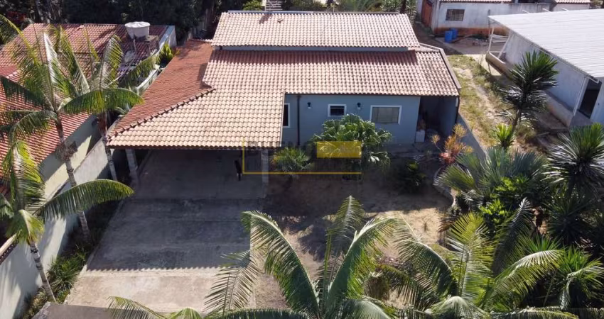 Chácara com 2 dormitórios à venda, 2000 m² no condomínio Beira d Água.