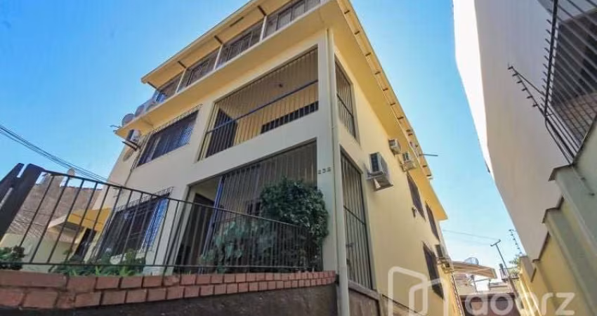Casa com 7 quartos à venda na Rua Monte Arraes, 230, Nonoai, Porto Alegre