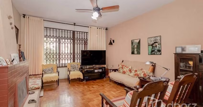 Casa com 5 quartos à venda na Avenida Capivari, 582, Cristal, Porto Alegre