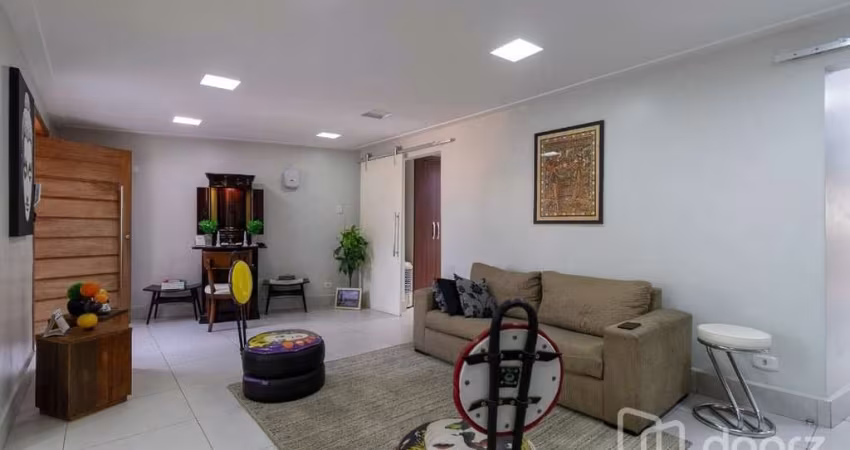 Casa com 3 quartos à venda na Rua Eiras Garcia, 302, Vila Monumento, São Paulo