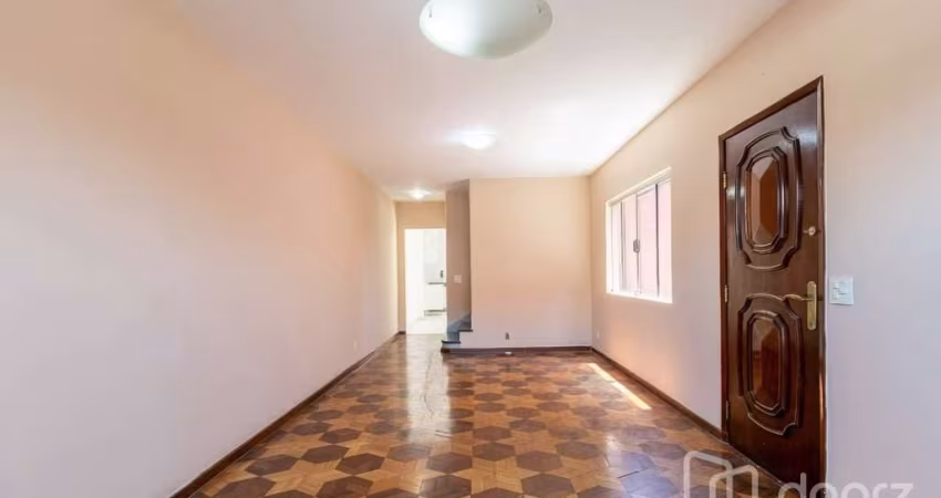 Casa com 3 quartos à venda na Rua Georgina de Albuquerque, 123, Parque Jabaquara, São Paulo