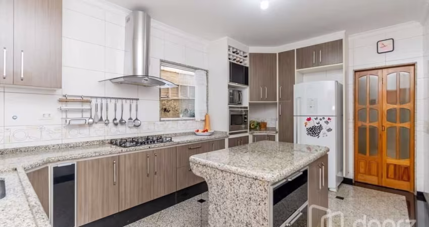 Casa com 3 quartos à venda na Rua Irmã Amélia, 138, Vila Graciosa, São Paulo