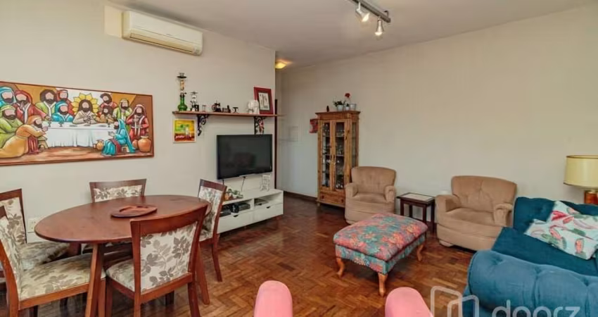 Apartamento com 3 quartos à venda na Avenida da Azenha, 1156, Azenha, Porto Alegre