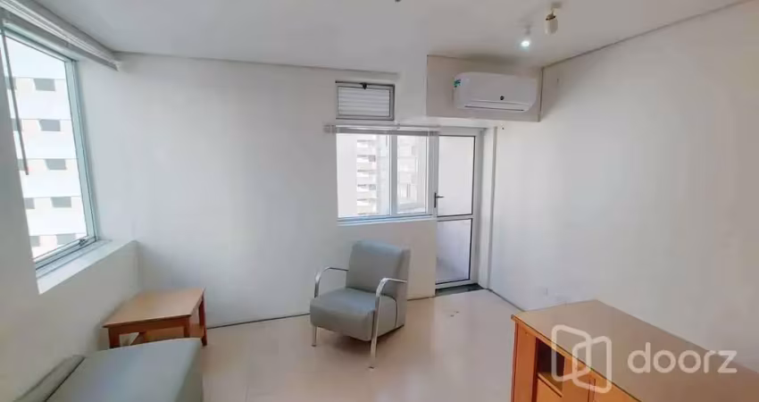Sala comercial à venda na Alameda Santos, 211, Cerqueira César, São Paulo